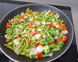 Foto del paso 2 de la receta Ñoquis con pollo y verduras