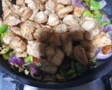 A picture of step 2 of Chicken manchurian.