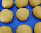 Foto langkah ke 3 dari resep Donat Labu Sekali Proofing.
