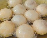 Gambar langkah 5 resipi Kuih Bom Ikan / Paung Goreng.