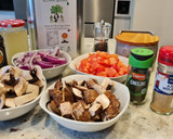 Foto del paso 5 de la receta: Albóndigas en salsa rubia con cebolla y champiñones