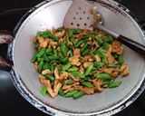 Foto langkah ke 2 dari resep Tumis buncis tahu kecap.