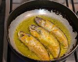 A picture of step 2 of Pabda tel jhal.