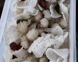 A picture of step 5 of Fariyali chivda.