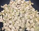 Foto langkah ke 4 dari resep Creamy Chicken.