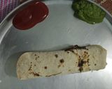 A picture of step 4 of Cheese omelette roll.