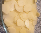 Foto del paso 1 de la receta: Merluza al horno con patatas panadera