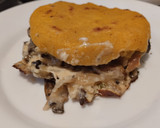 Foto del paso 11 de la receta: Arepa🍄rellena🥯de champiñones🥙salteados🧀y queso🧆