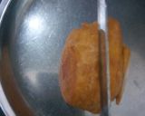 A picture of step 6 of Tomato Bhajia Katoori Chaat.
