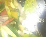 Foto langkah ke 6 dari resep Sayur Tumis taoco dan telur kecap.
