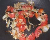 Foto langkah ke 1 dari resep Veggie Omelette.