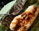 Foto langkah ke 6 dari resep Nasi Bakar isi Udang Sambal Balado.