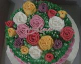 Foto langkah ke 5 dari resep Birthday cake Flower's.