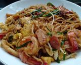Foto langkah ke 10 dari resep Kwetiau goreng.