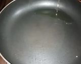 A picture of step 3 of Bhindi Fry.