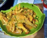 Foto langkah ke 9 dari resep Ayam Masak Bumbu Kuning🍗 Daun Kemangi🍃.