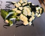 Une image de l'étape 2 de Légumes du jardin à l'oignon rouge et épices orientales (recette plancha).