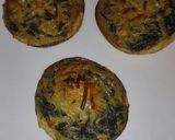 Foto del paso 3 de la receta Mini quiche de hojaldre con acelgas con queso en crema y beicon 