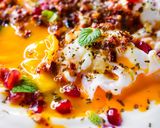 A picture of step 2 of Turkish Eggs (Çilbir).