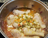 Foto del paso 4 de la receta: Jamoncitos de pollo con guarnición