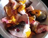 A picture of step 1 of Masala fish curry.