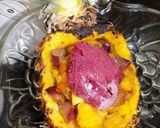 Foto del paso 15 de la receta: Ananá con ensalada de frutas tibia y helado