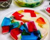 A picture of step 5 of Broken Glass Jelly Pudding.