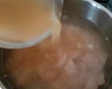 A picture of step 2 of My Chicken Sweetcorn Soup. 😘.