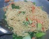 Foto langkah ke 5 dari resep Mie nyemek jawa.