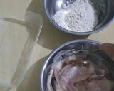Foto langkah ke 2 dari resep Ayam Tepung Krispi Saos Pedas.