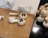 Foto del paso 2 de la receta: Alubias Blancas de Bote Exprés con Salchichas de Pollo y Champiñones