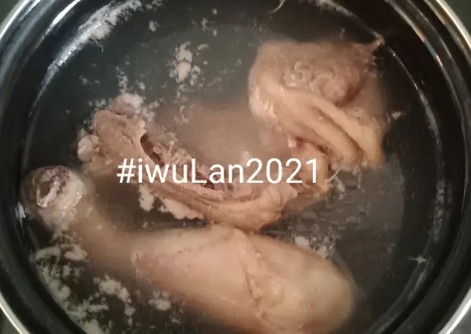 Langkah-langkah untuk membuat Resep Pindang Ayam Rumahan