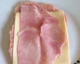 Sajttal sonkával töltött karaj recept fázis 2 fotója