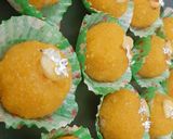 A picture of step 6 of Vada ladoo.