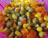 عکس مرحله 2 از دستور نودل سبزیجات