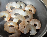 Foto del paso 4 de la receta: Champiñones rellenos de langostinos