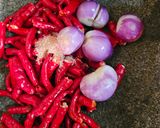 Foto langkah ke 2 dari resep Ikan Kembung Balado.