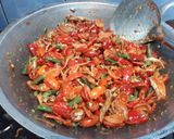 Foto langkah ke 4 dari resep 56.Tumis kulit melinjo.