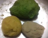 A picture of step 1 of Tri-colour paratha.