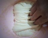 Foto langkah ke 2 dari resep Sourdough Cinnamon Buns.