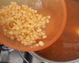 Foto del paso 2 de la receta: Caldo de bolas de plátano verde
