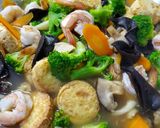 Foto langkah ke 8 dari resep Sapo Tahu Seafood.