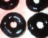 A picture of step 4 of Donuts I learn it from Huma.