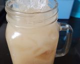 Foto langkah ke 5 dari resep Ice Tea Yakult.