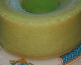 Foto langkah ke 7 dari resep Bolu pandan santan tidak seret & super lembut.