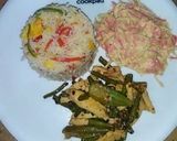 A picture of step 11 of French beans chicken and veg fried rice.