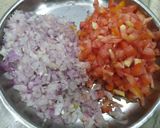 વેજ ચીઝ પિઝા(veg cheese pizza recipe in Gujarati) રેસીપી સ્ટેપ1ફોટો