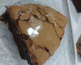A picture of step 3 of Eggless Coffee dalgono cake with dalgona cold coffee.