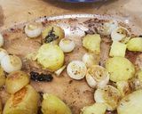 Foto del paso 3 de la receta Ternera al horno (roast beef) con chalotas y patatas asadas