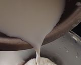 A picture of step 2 of Stroberry moose.